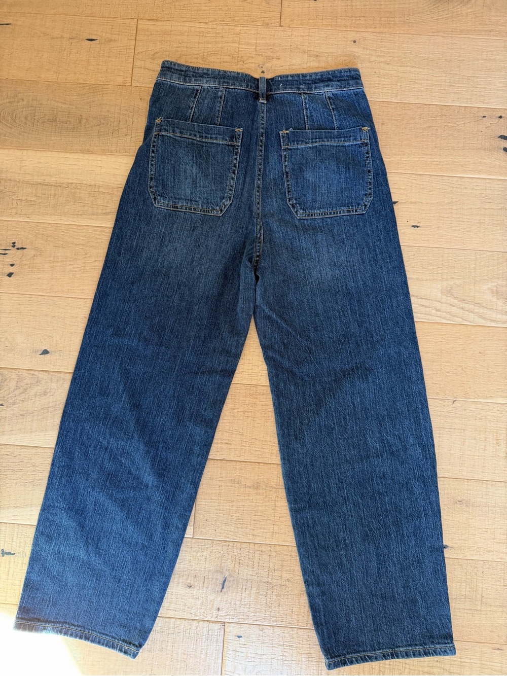 Pilcro woman’s Relaxed Dark Blue Denim Jeans